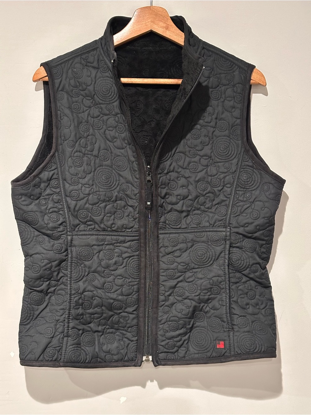 Woolrich Black Quilted Floral Vest